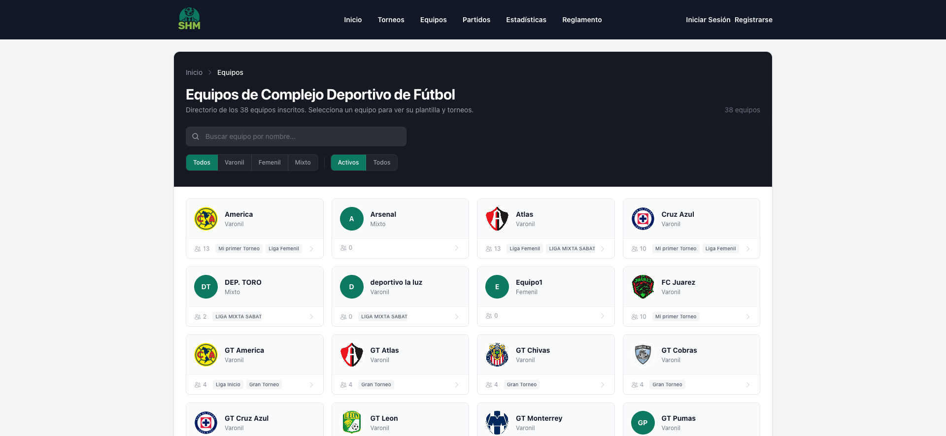 Directorio de equipos con búsqueda y filtros